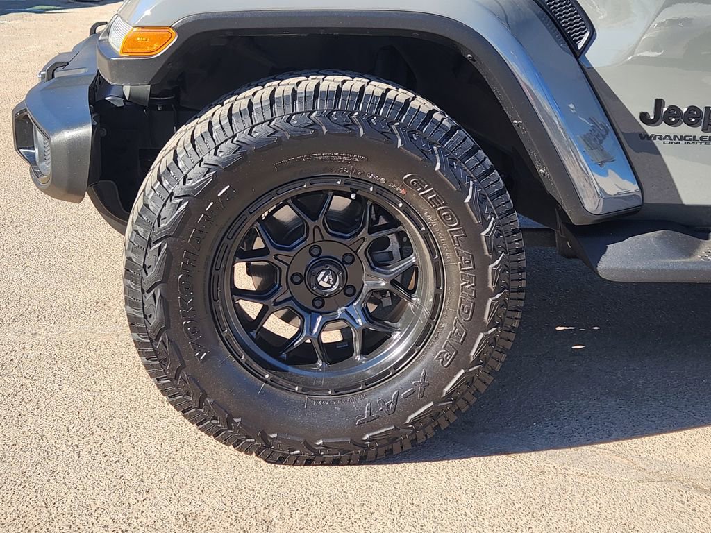 Used 2021 Jeep Wrangler Unlimited Sahara image 10