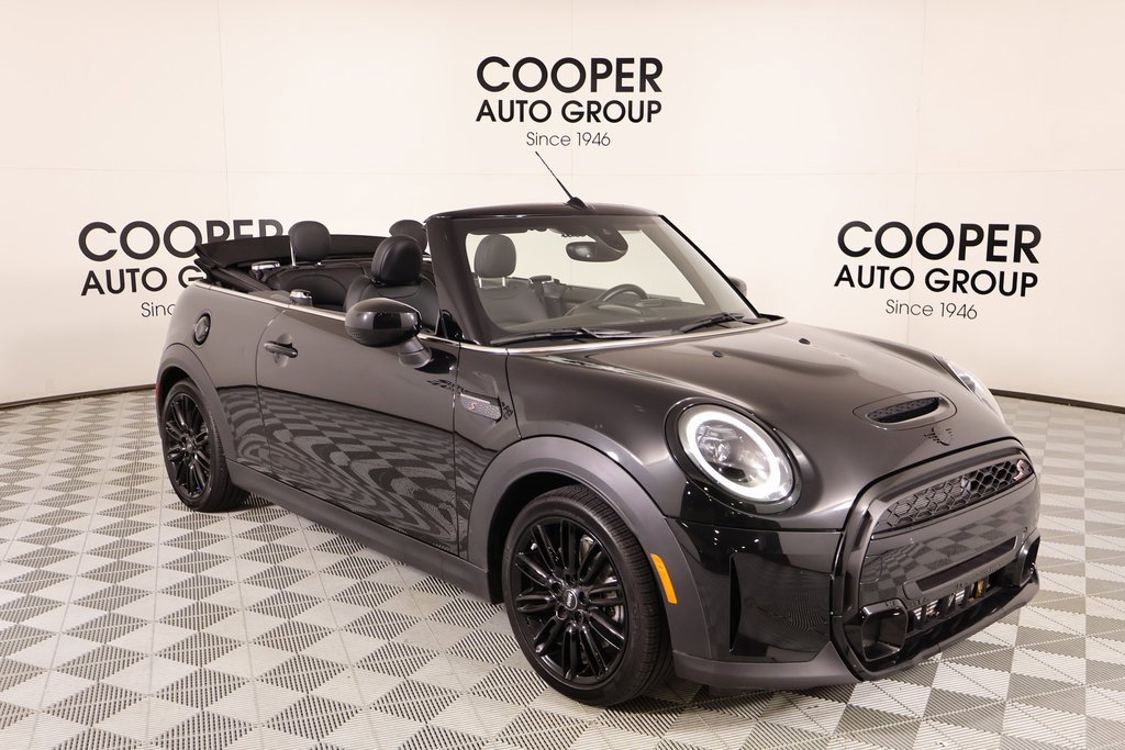 Certified 2023 MINI Cooper S image 1