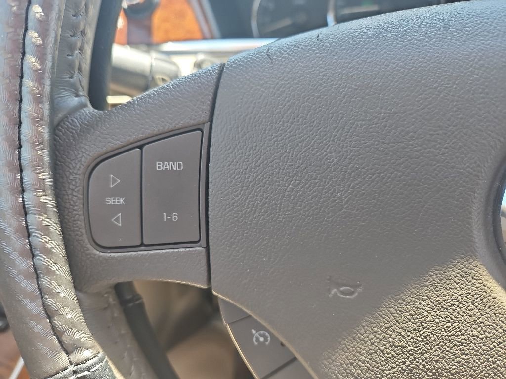 Used 2006 Buick LaCrosse CXL w/ Driver Confidence Package FWD image 16