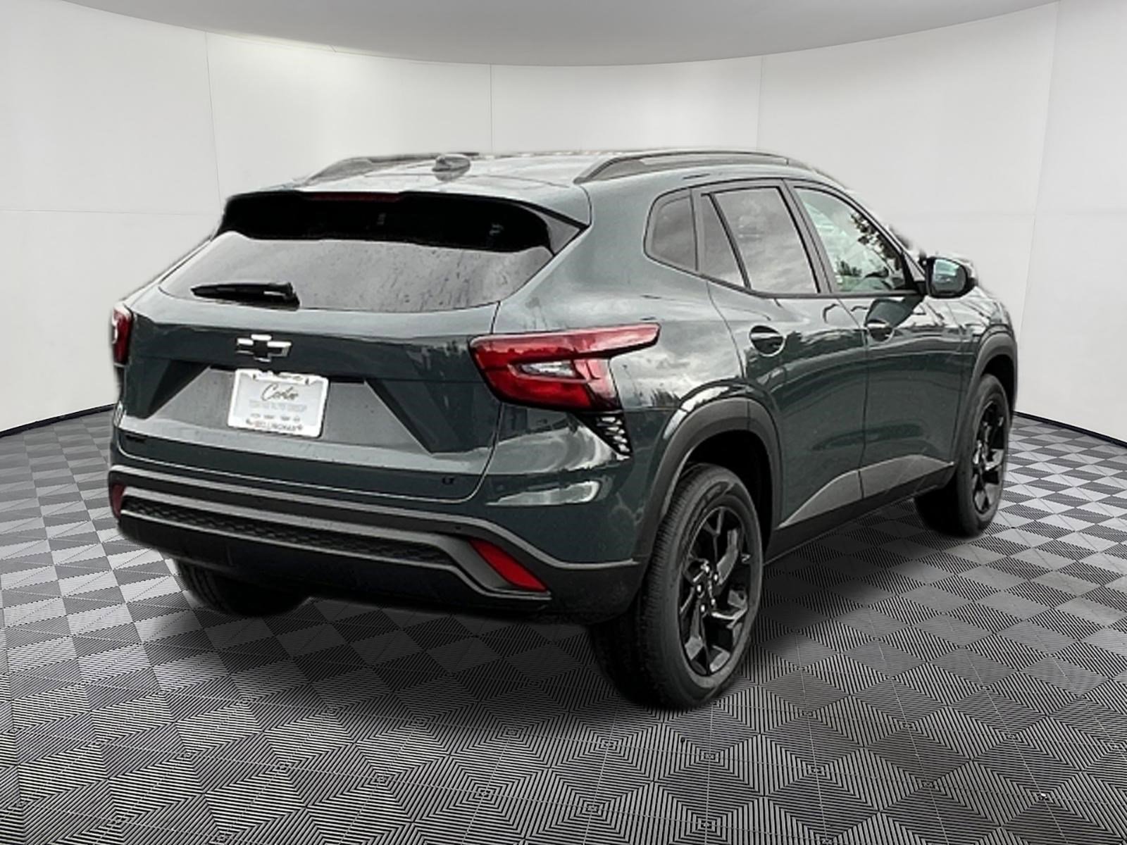 New 2026 Chevrolet Trax LT w/ Driver Confidence Package image 6