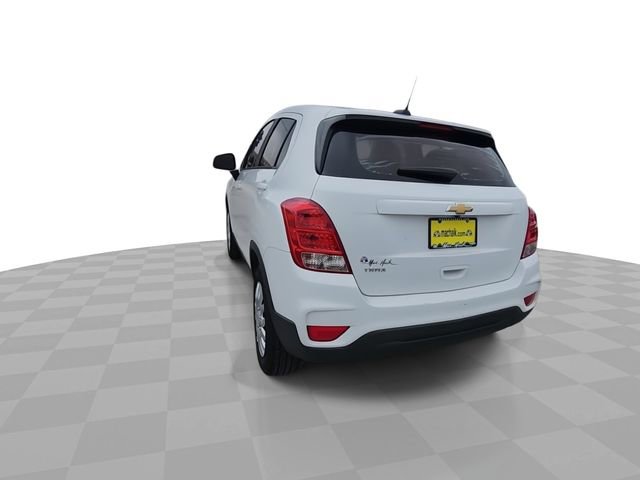 Used 2017 Chevrolet Trax LS FWD image 7