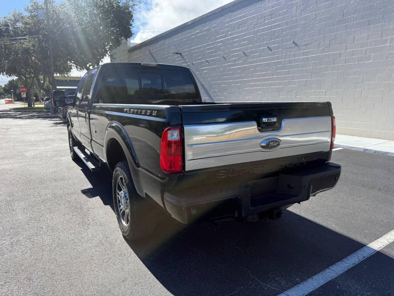 Used 2014 Ford F350 Platinum AWD/4WD image 42