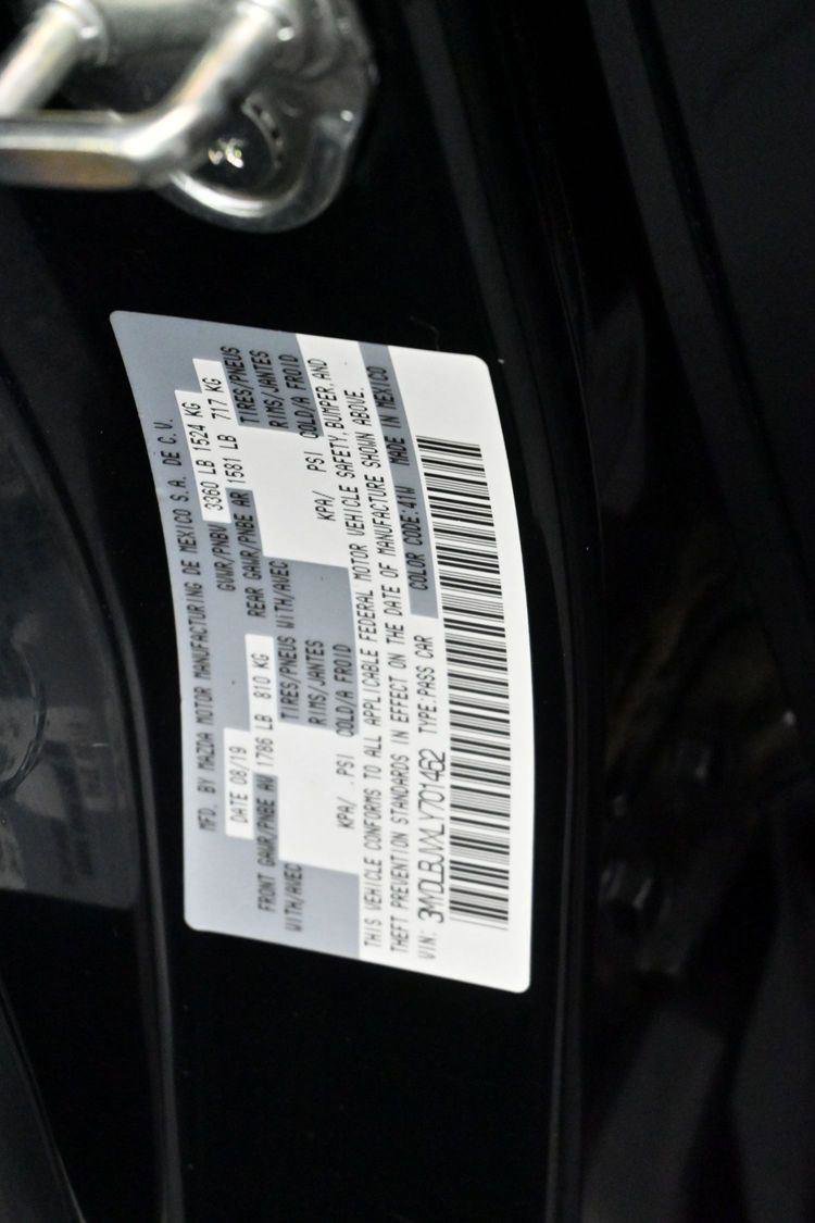 Used 2020 Toyota Yaris LE image 35