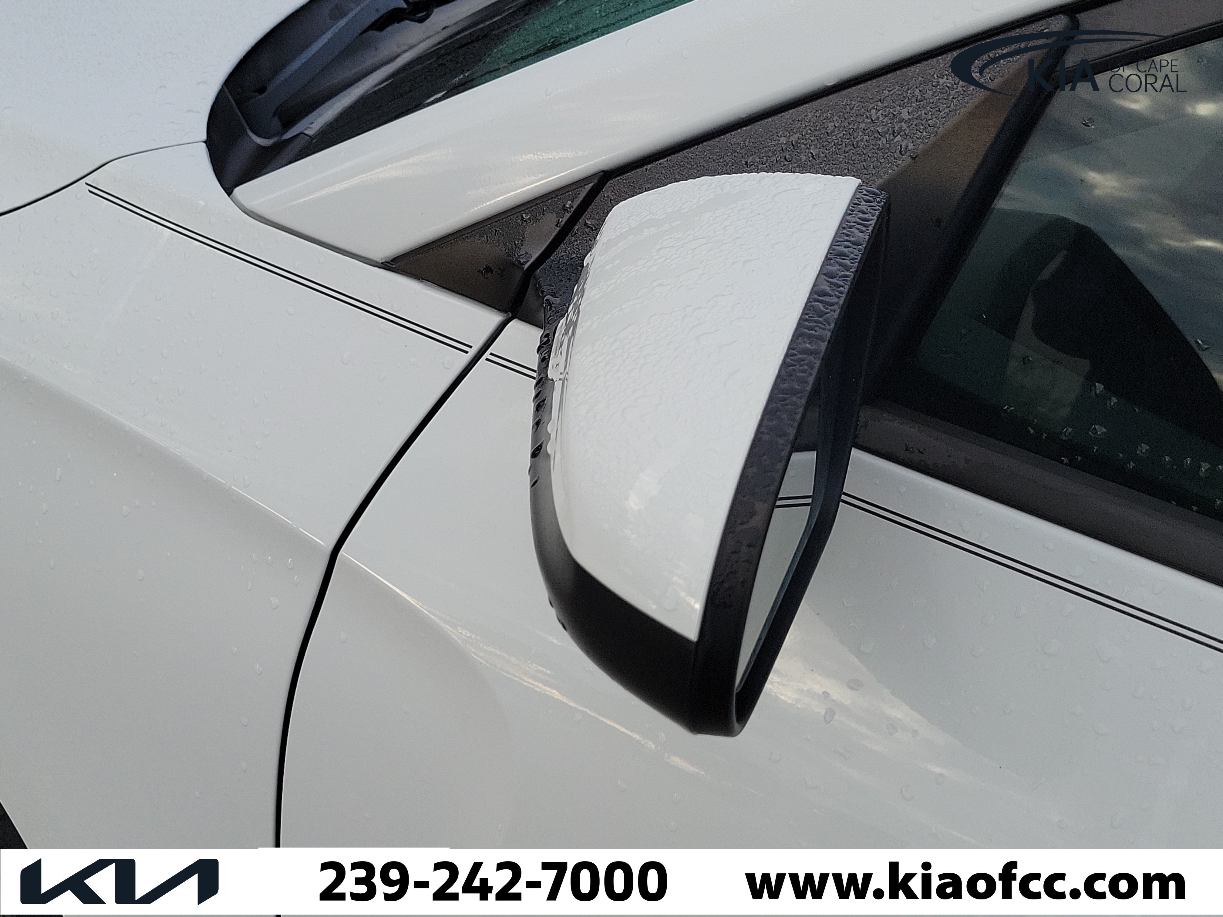 Used 2019 Hyundai Veloster 2.0 FWD image 9