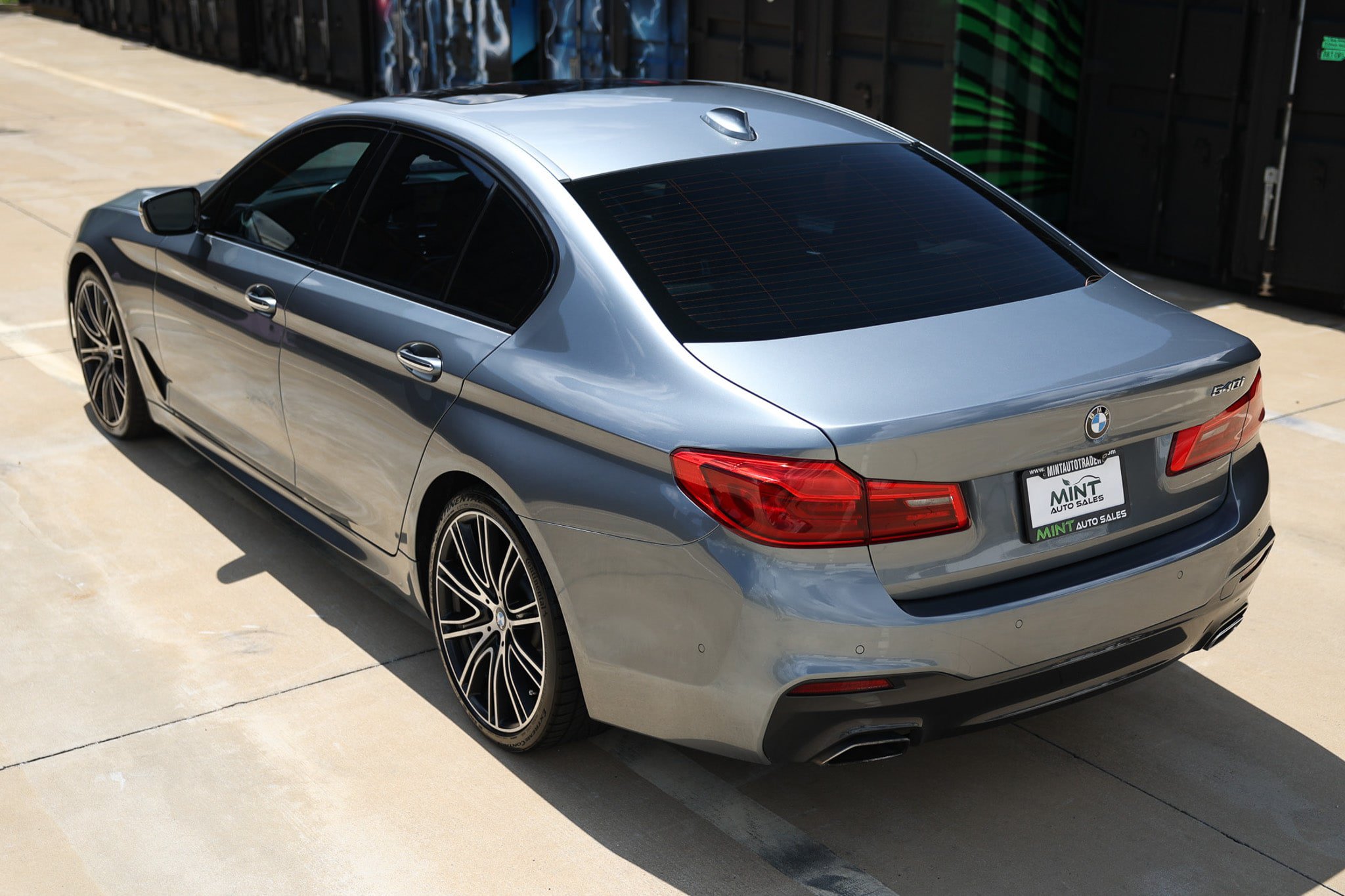 Used 2018 BMW 540i RWD image 8