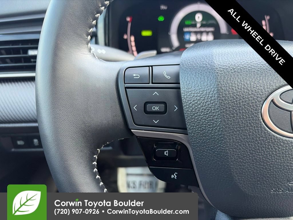 Used 2026 Toyota Camry Hybrid w/ Multimedia Upgrade Package AWD/4WD image 25