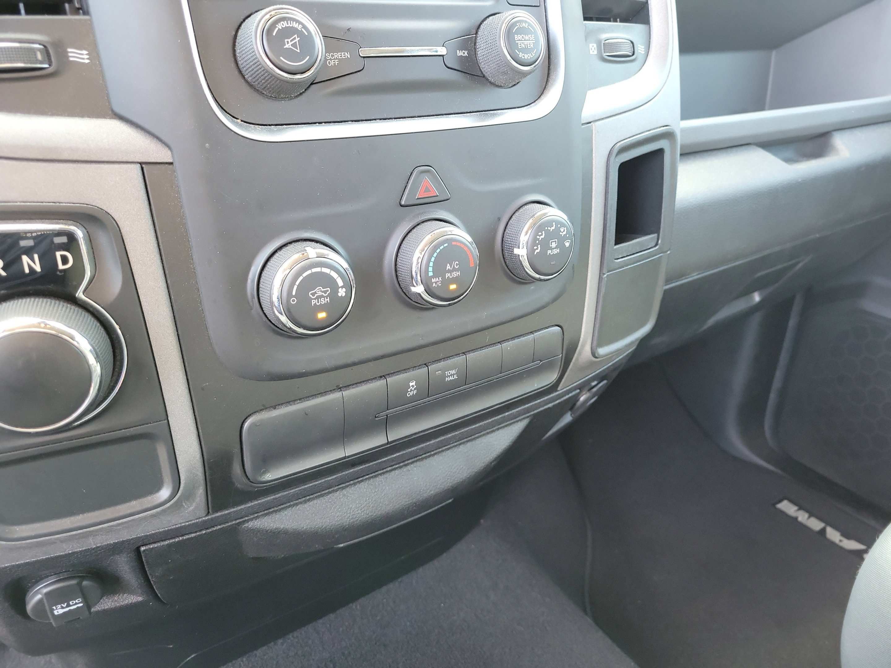 Used 2019 RAM 1500 Express w/ Express Value Package RWD image 18