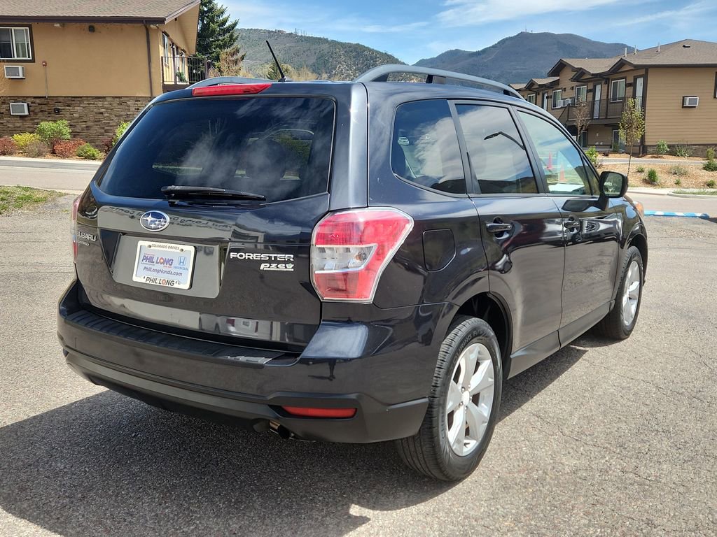Used 2015 Subaru Forester 2.5i Premium w/ All-Weather Package AWD/4WD image 3