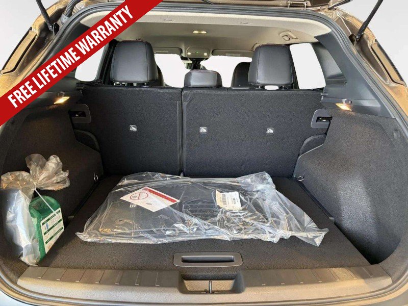 New 2026 Nissan Kicks SR FWD image 28