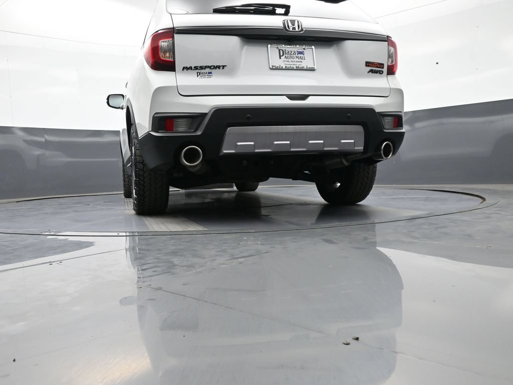 Certified 2024 Honda Passport TrailSport image 32
