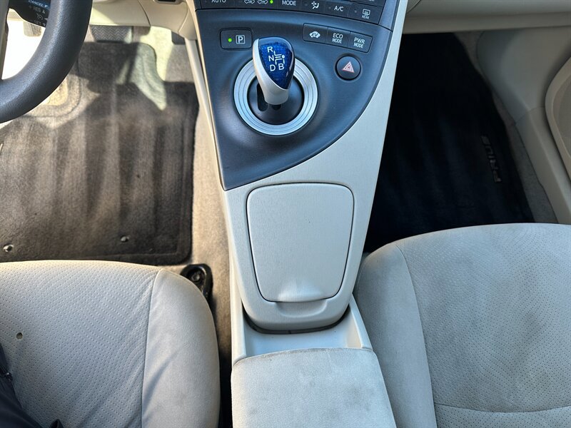 Used 2010 Toyota Prius Five image 19