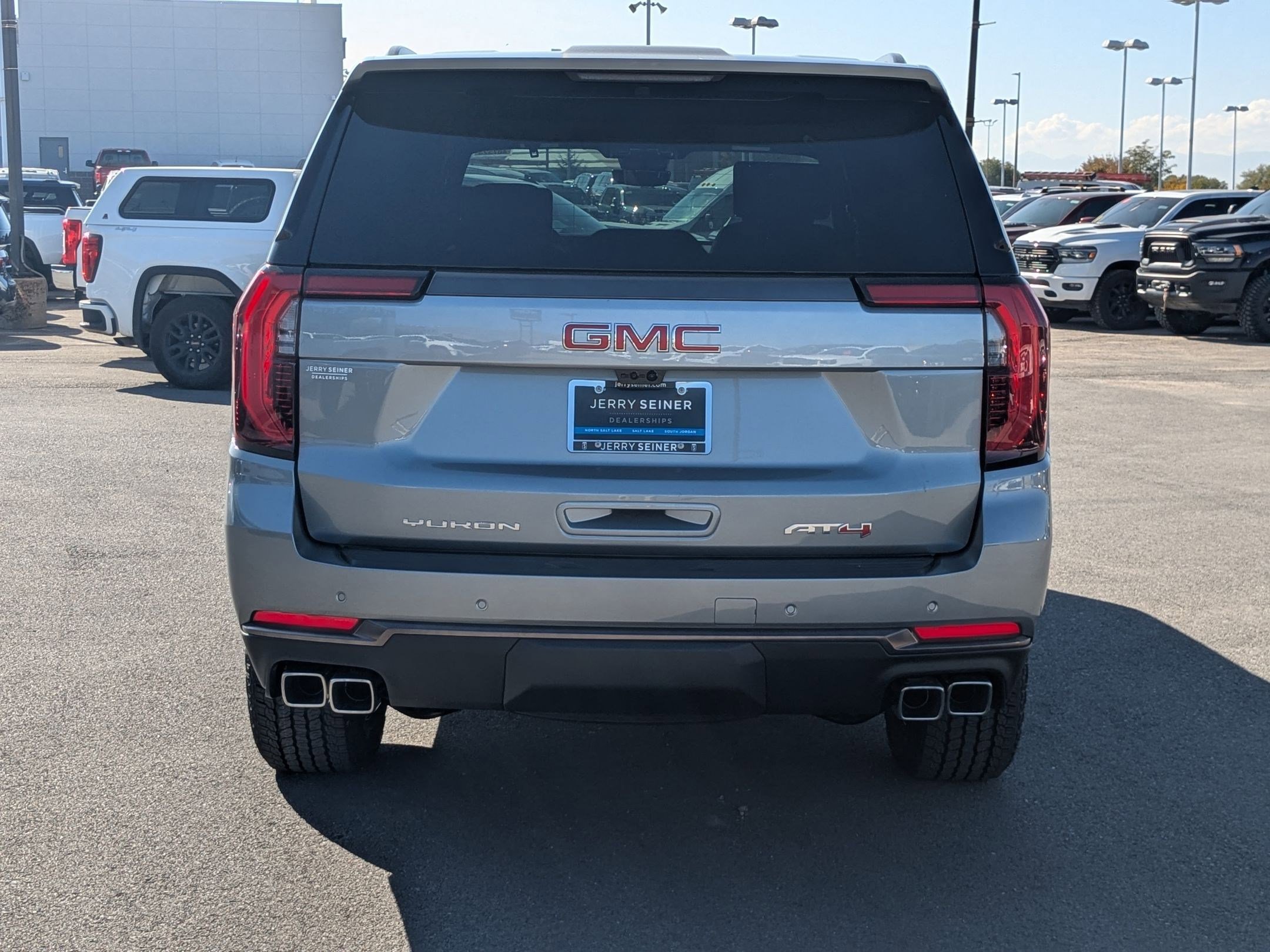 New 2026 GMC Yukon AT4 Ultimate w/ LPO, Floor Liner Package image 5