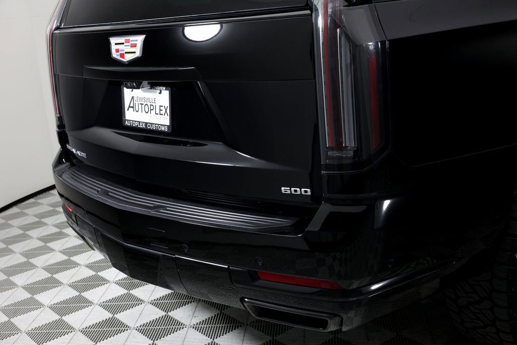 Used 2026 Cadillac Escalade ESV Sport w/ Touring Package image 55