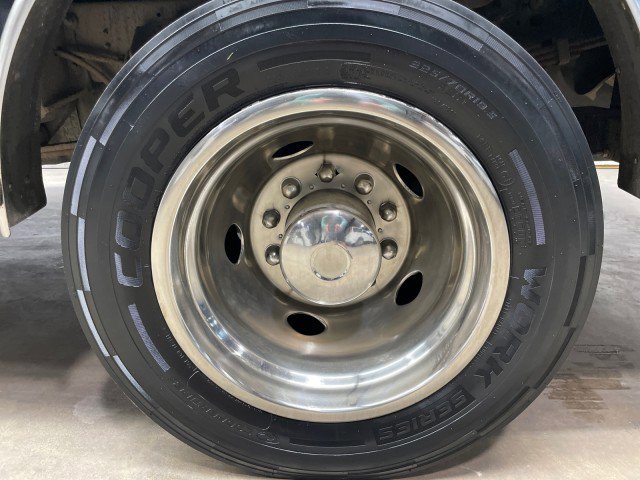 Used 2021 RAM 5500 Tradesman w/ Chrome Appearance Group image 41
