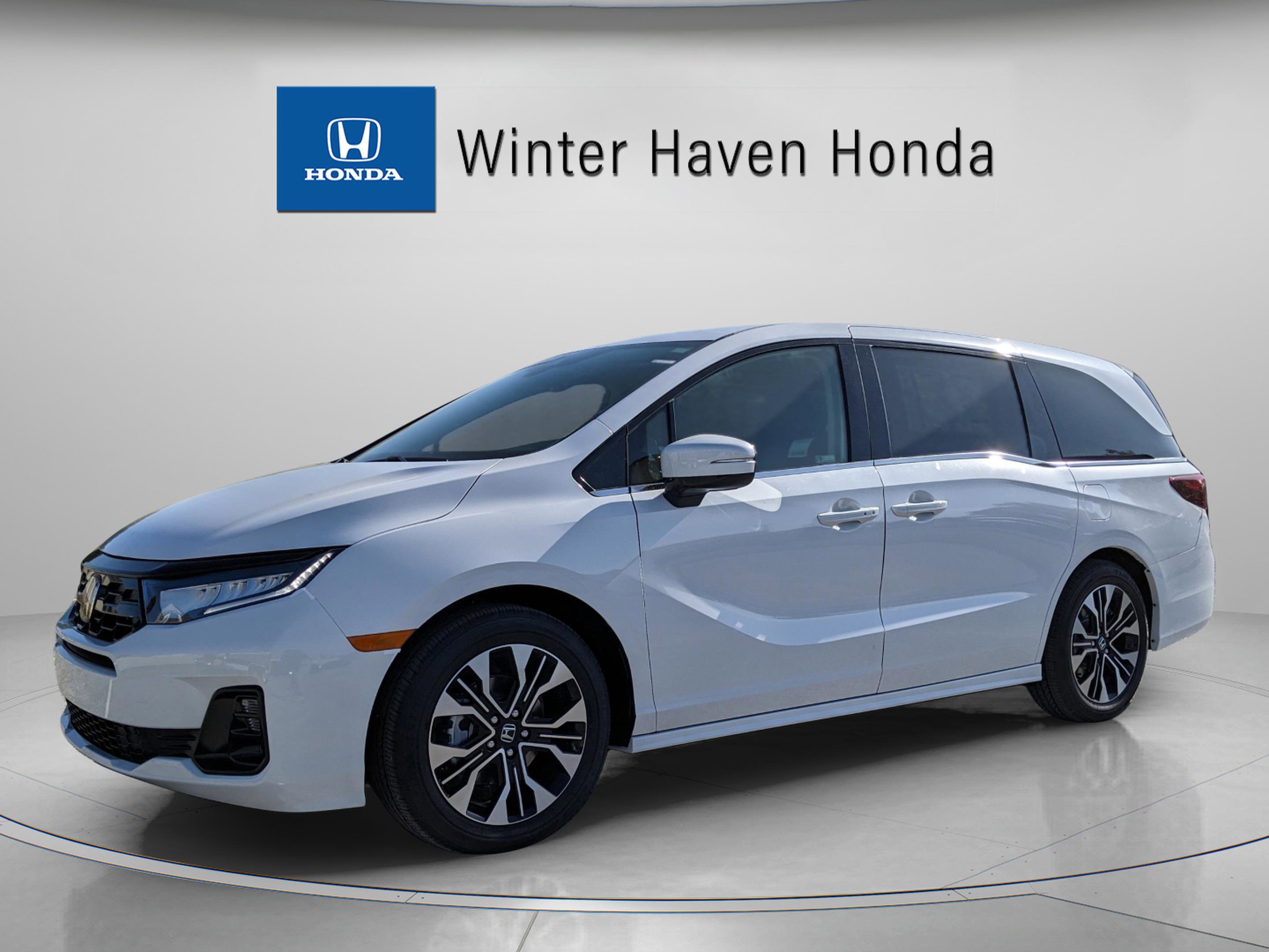 New 2026 Honda Odyssey Elite image 3