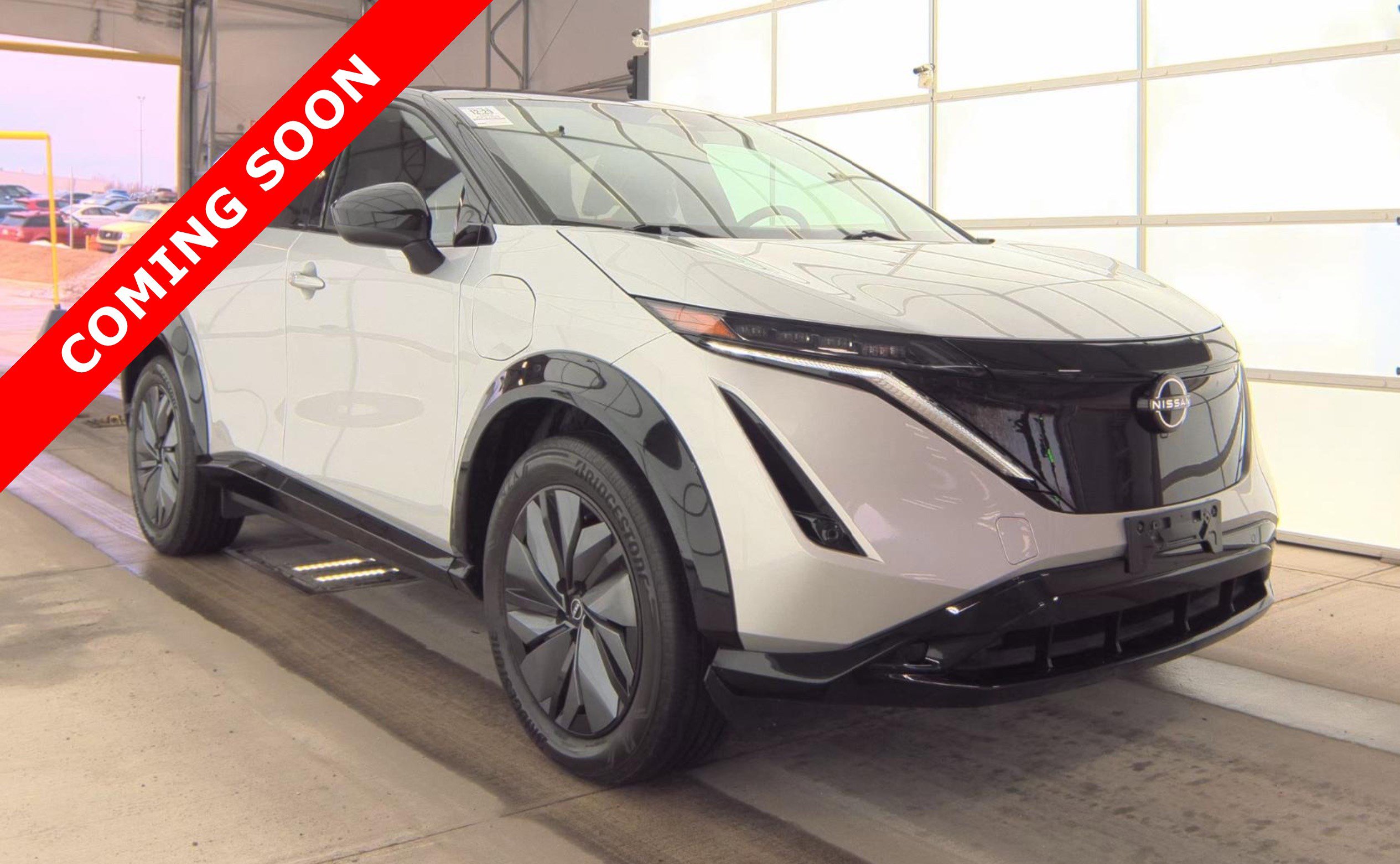 Used 2023 Nissan Ariya AWD image 3