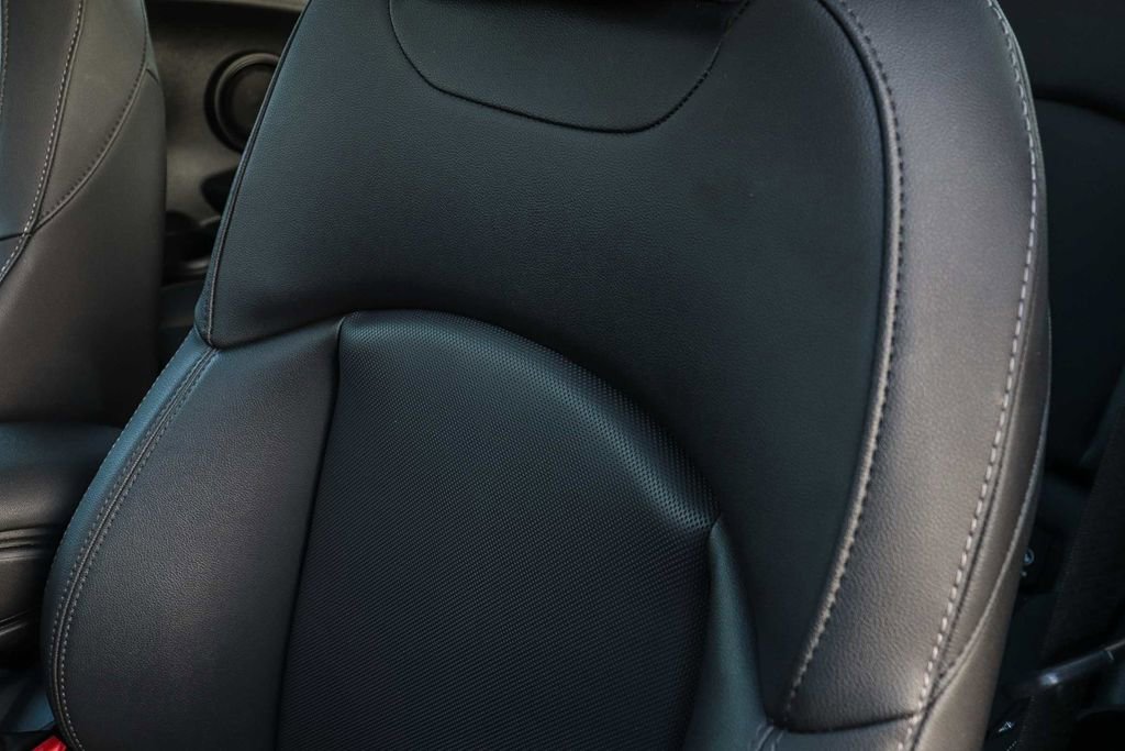 Used 2023 MINI Cooper S image 26