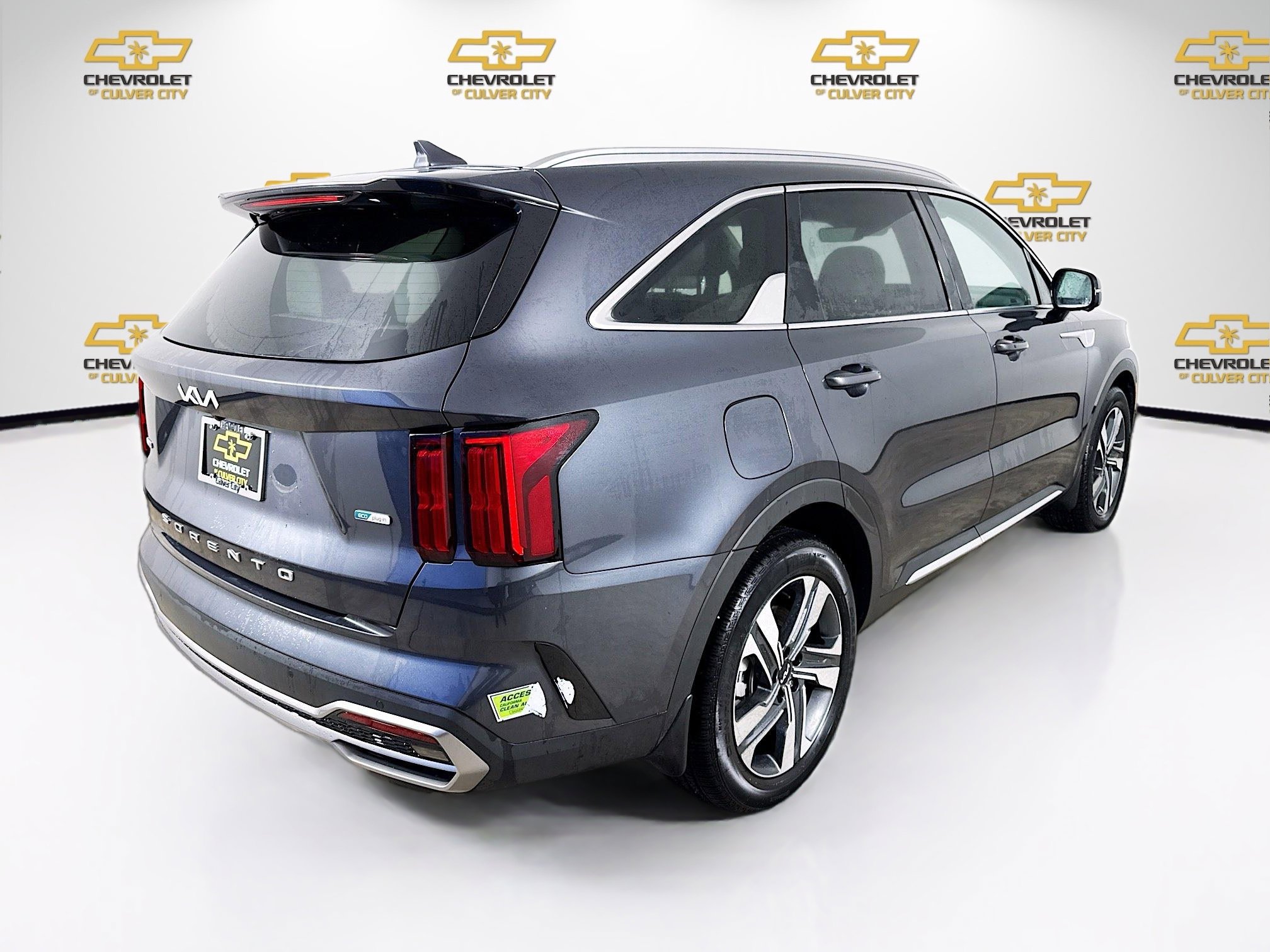 Used 2022 Kia Sorento SX Prestige w/ Panoramic Sunroof Package image 7