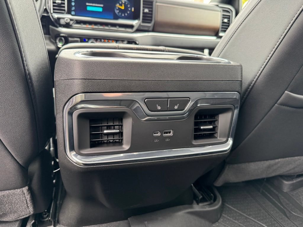 Certified 2025 Chevrolet Silverado 1500 High Country w/ High Country Premium Package AWD/4WD image 20