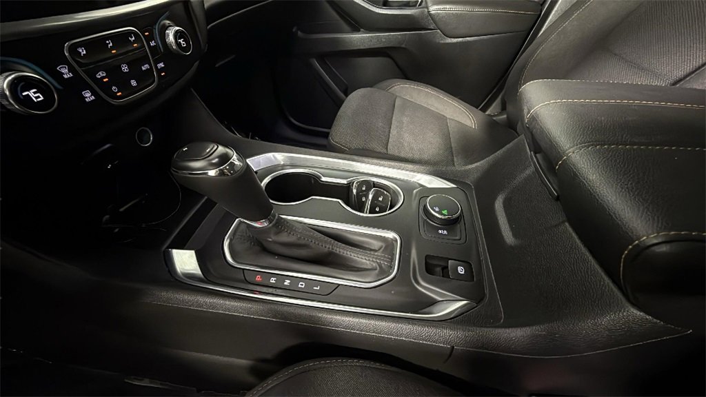 Used 2020 Chevrolet Traverse LS image 22