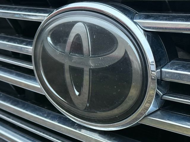 Used 2018 Toyota Tundra 1794 Edition image 8