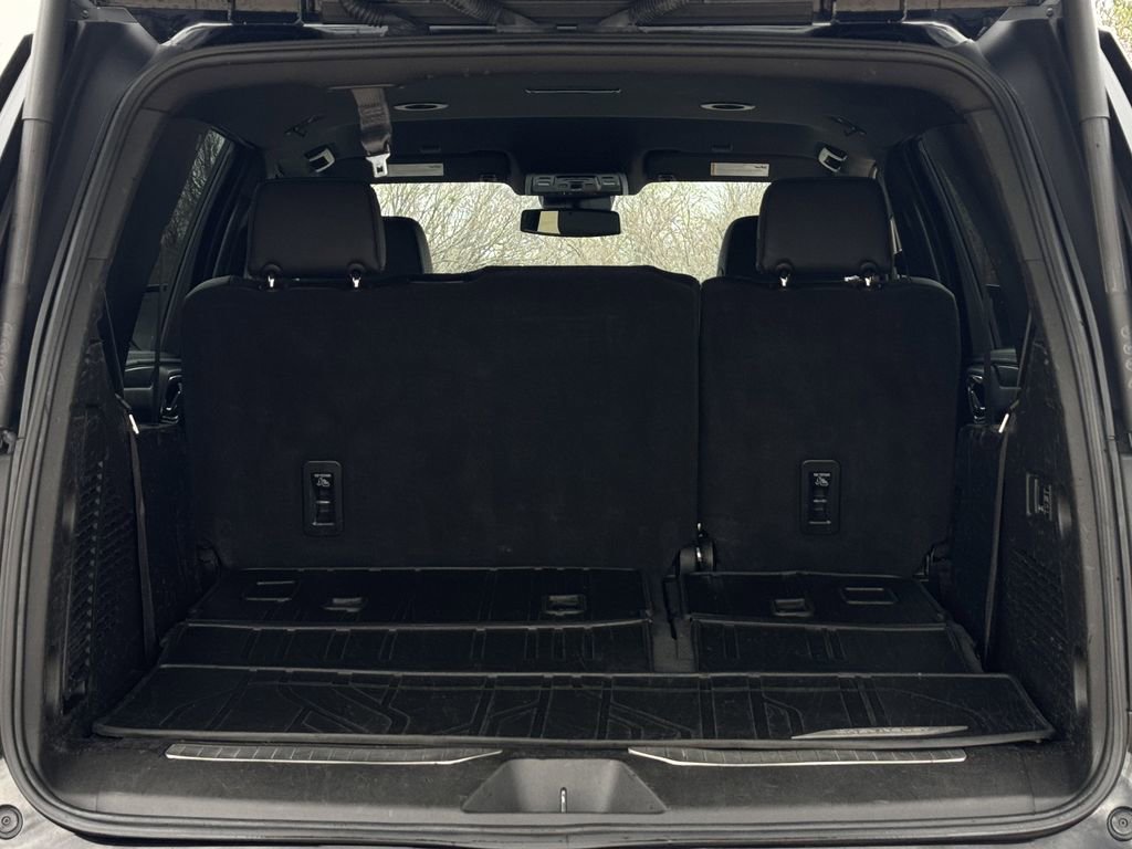 Used 2023 Chevrolet Tahoe Z71 w/ Z71 Off-Road Package image 30