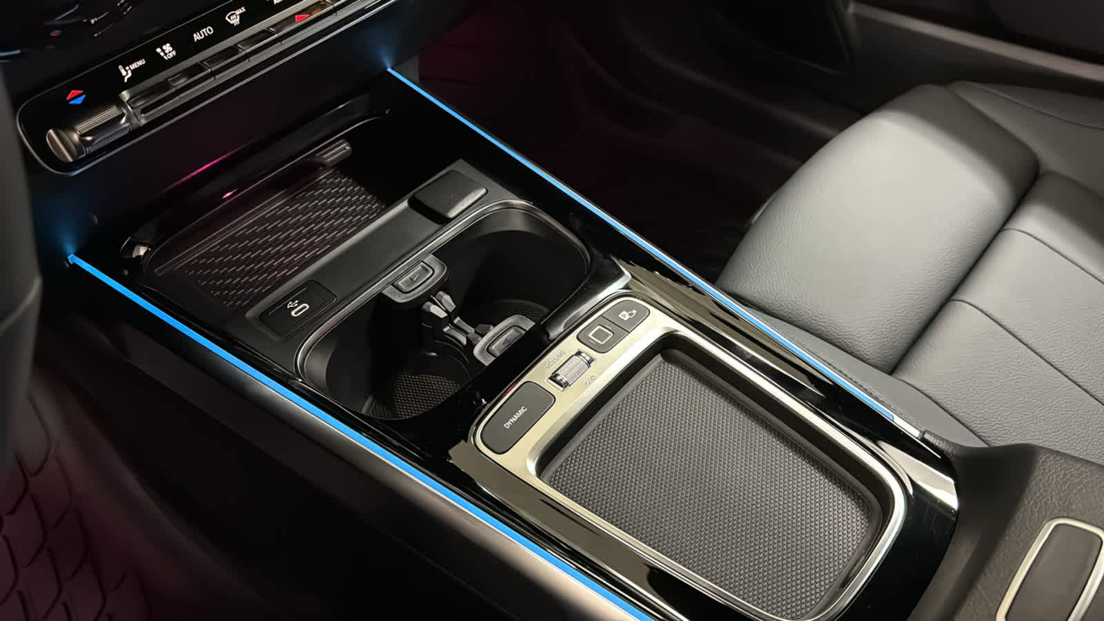 New 2026 Mercedes-Benz GLB 250 4MATIC image 23