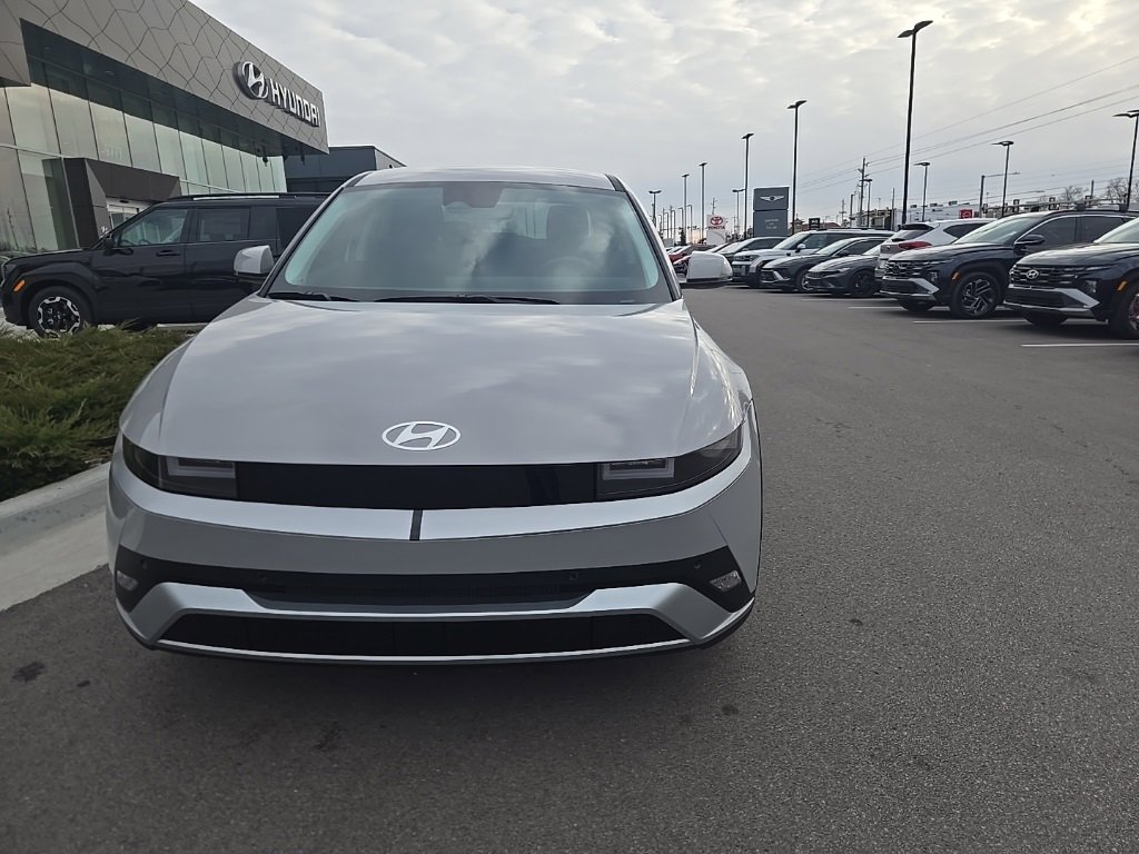 New 2026 Hyundai Ioniq 5 SEL image 2
