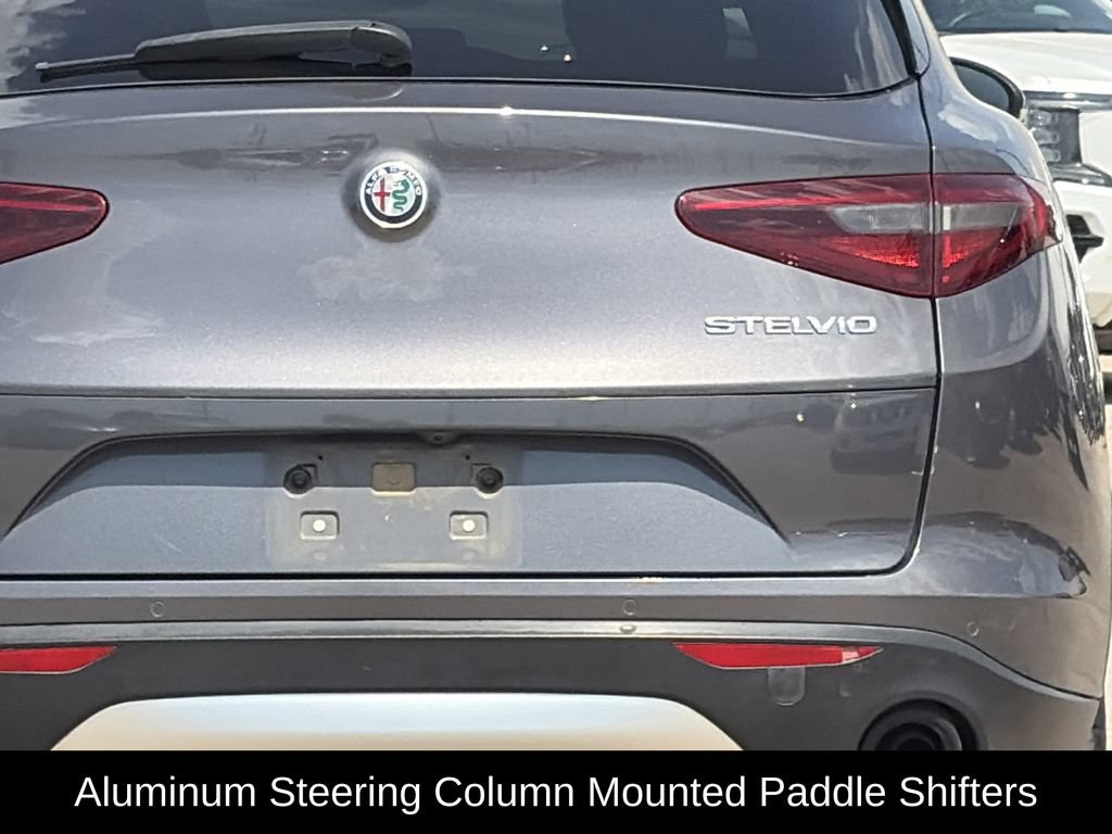 Used 2018 Alfa Romeo Stelvio Ti Sport AWD/4WD image 9