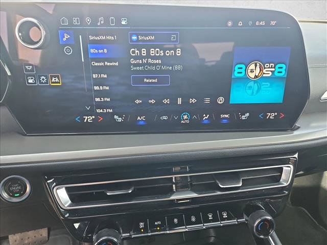 Used 2025 Chevrolet Traverse LT image 15