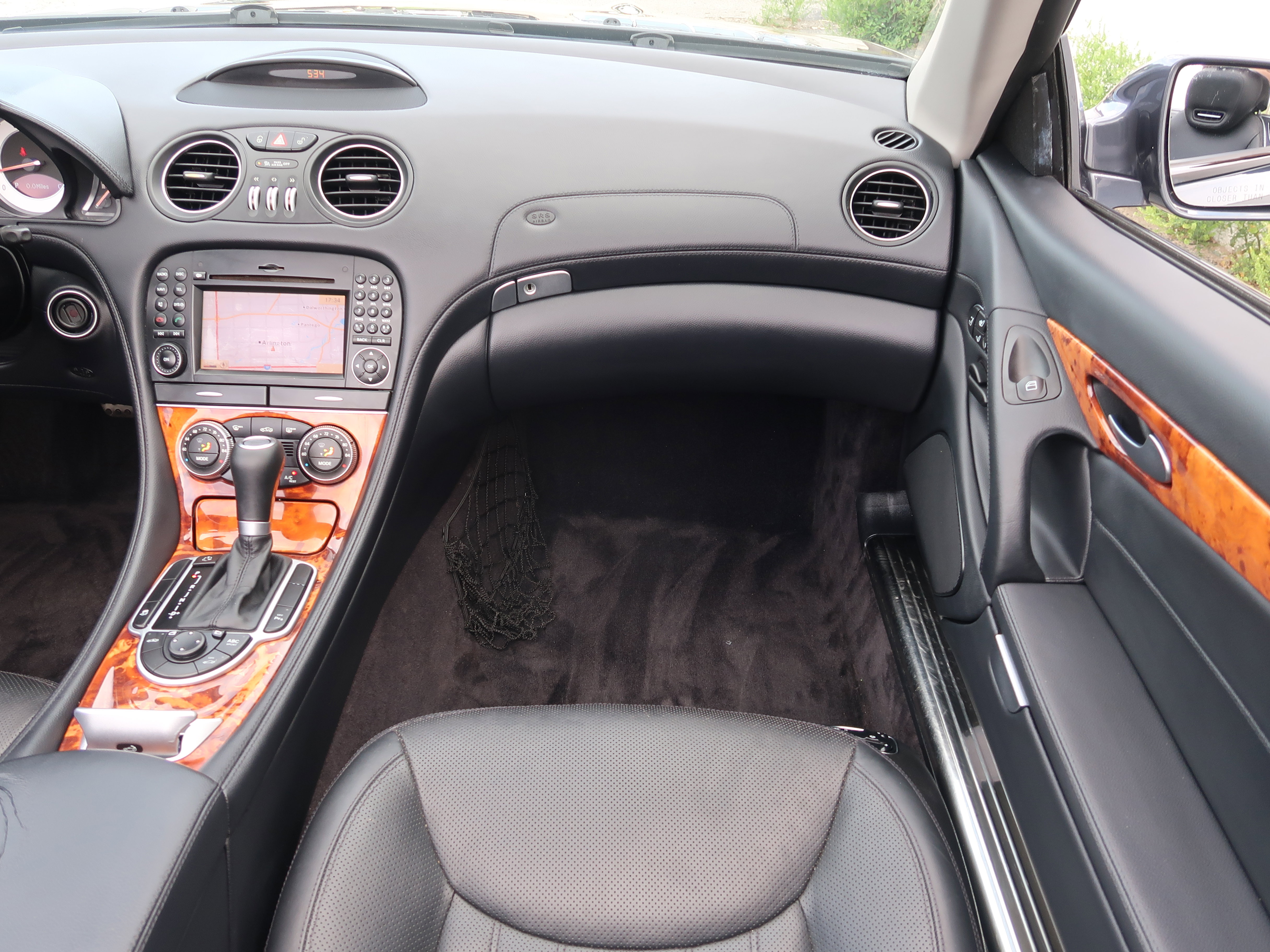 Used 2011 Mercedes-Benz SL 550 image 15