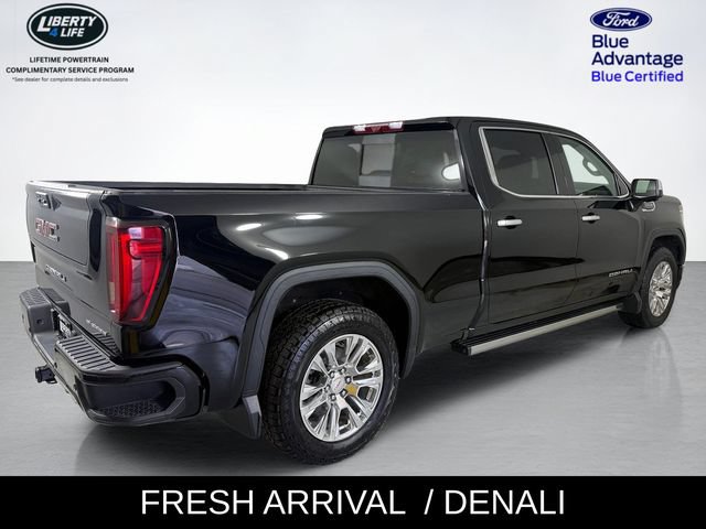 Used 2023 GMC Sierra 1500 Denali w/ Technology Package AWD/4WD image 3