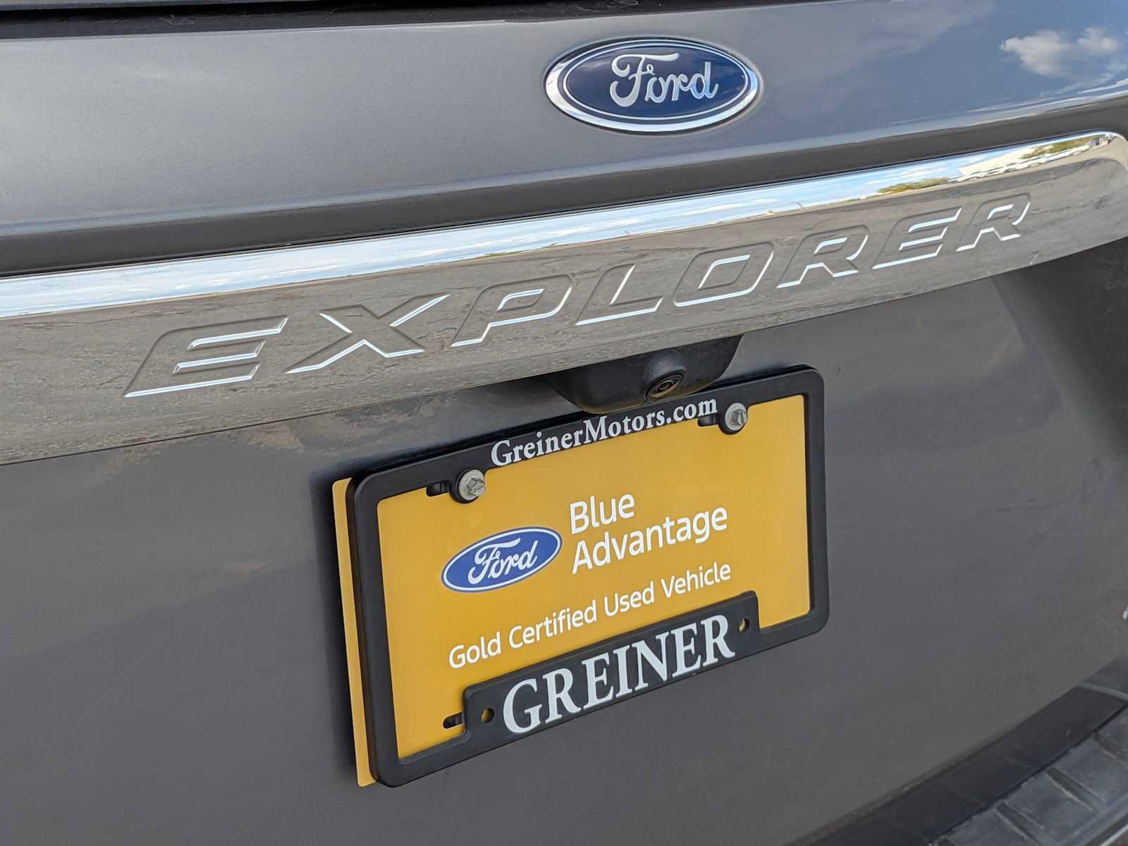 Certified 2024 Ford Explorer XLT AWD/4WD image 11