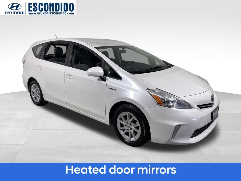 Used 2014 Toyota Prius V Two image 8