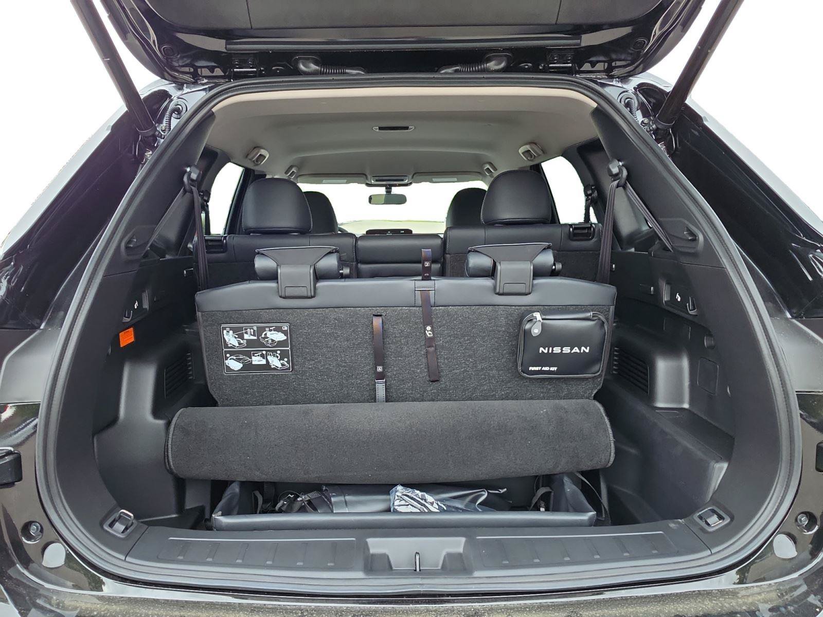 New 2026 Nissan Rogue SL AWD/4WD image 21
