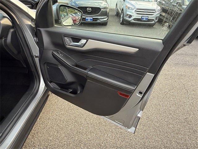Used 2022 Ford Escape SEL image 25
