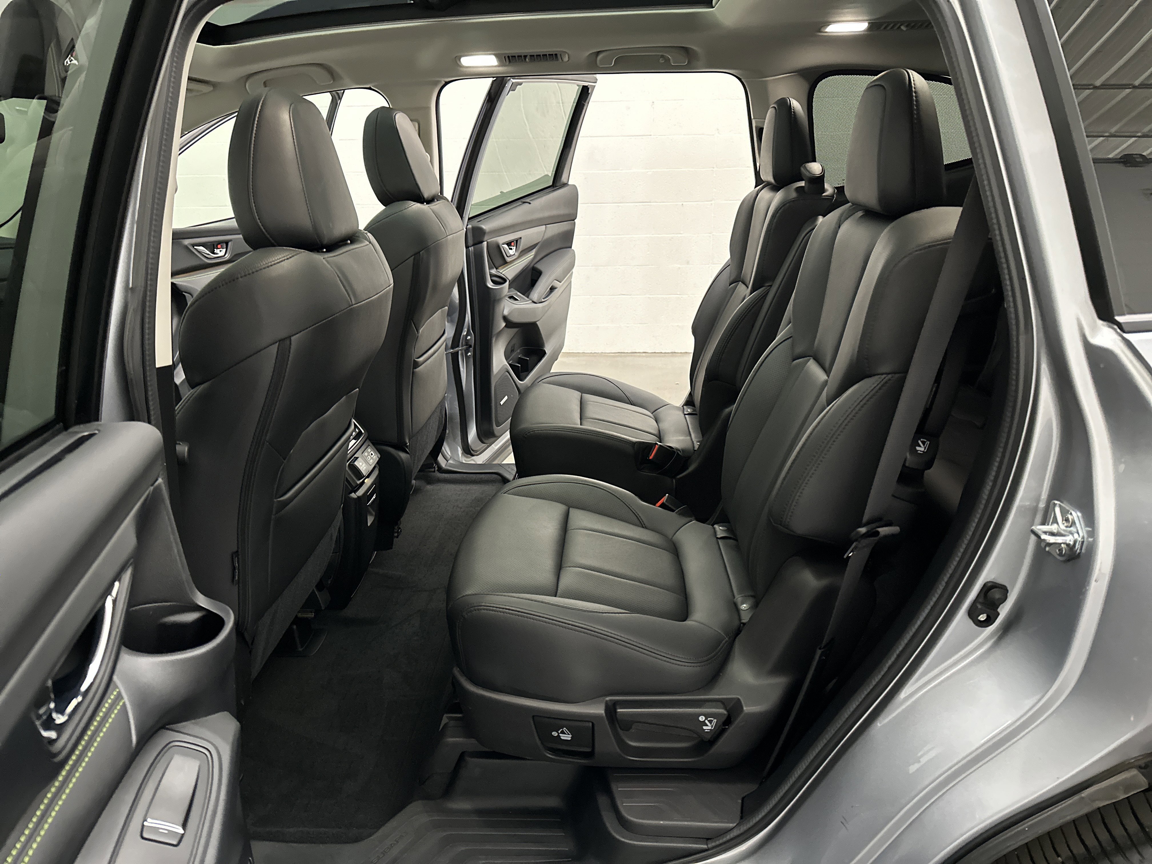 Used 2025 Subaru Ascent Bronze Edition w/ Popular Package #2 image 27