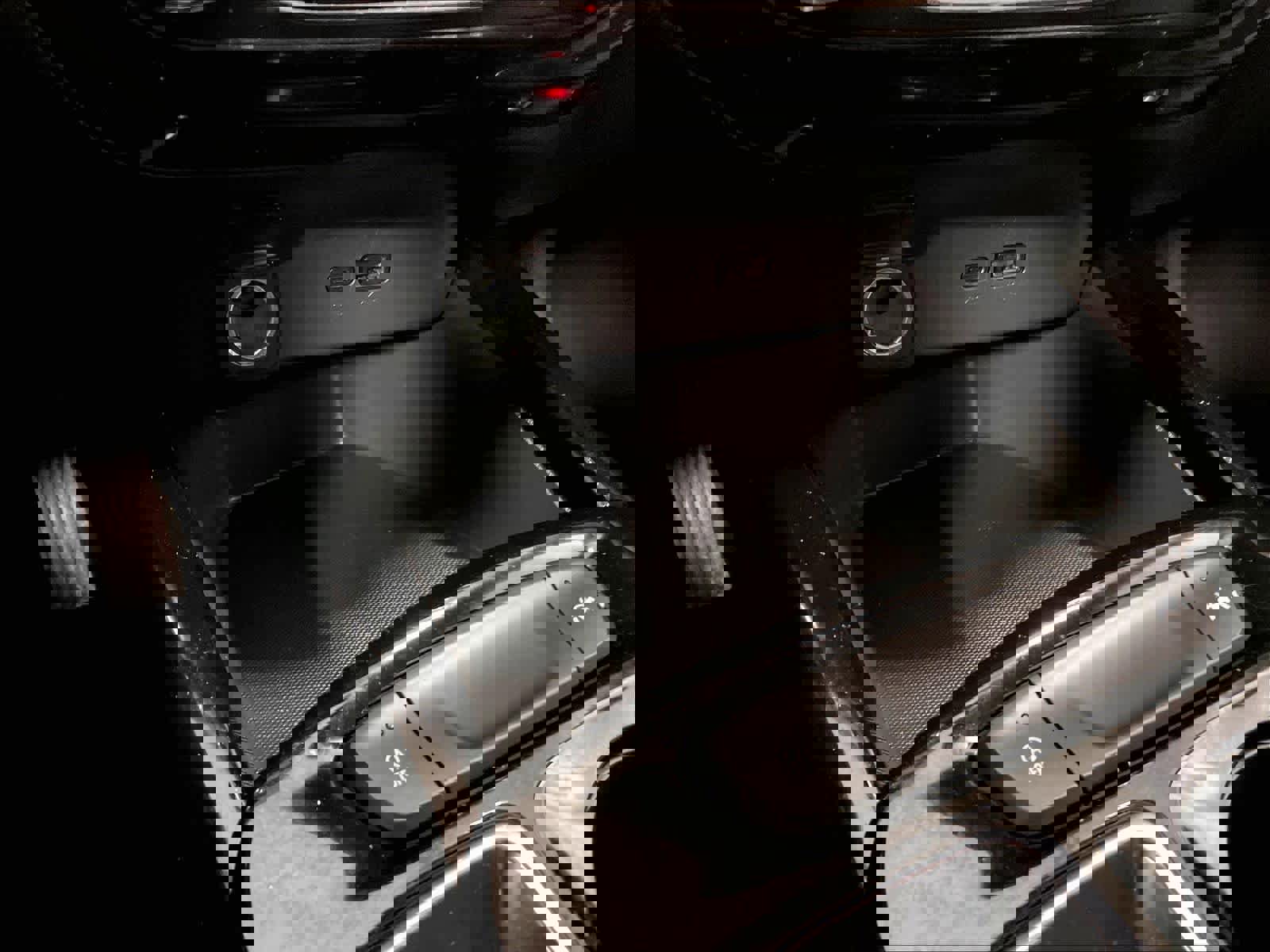 Used 2025 Chevrolet Trax LT w/ LT Convenience Package image 27