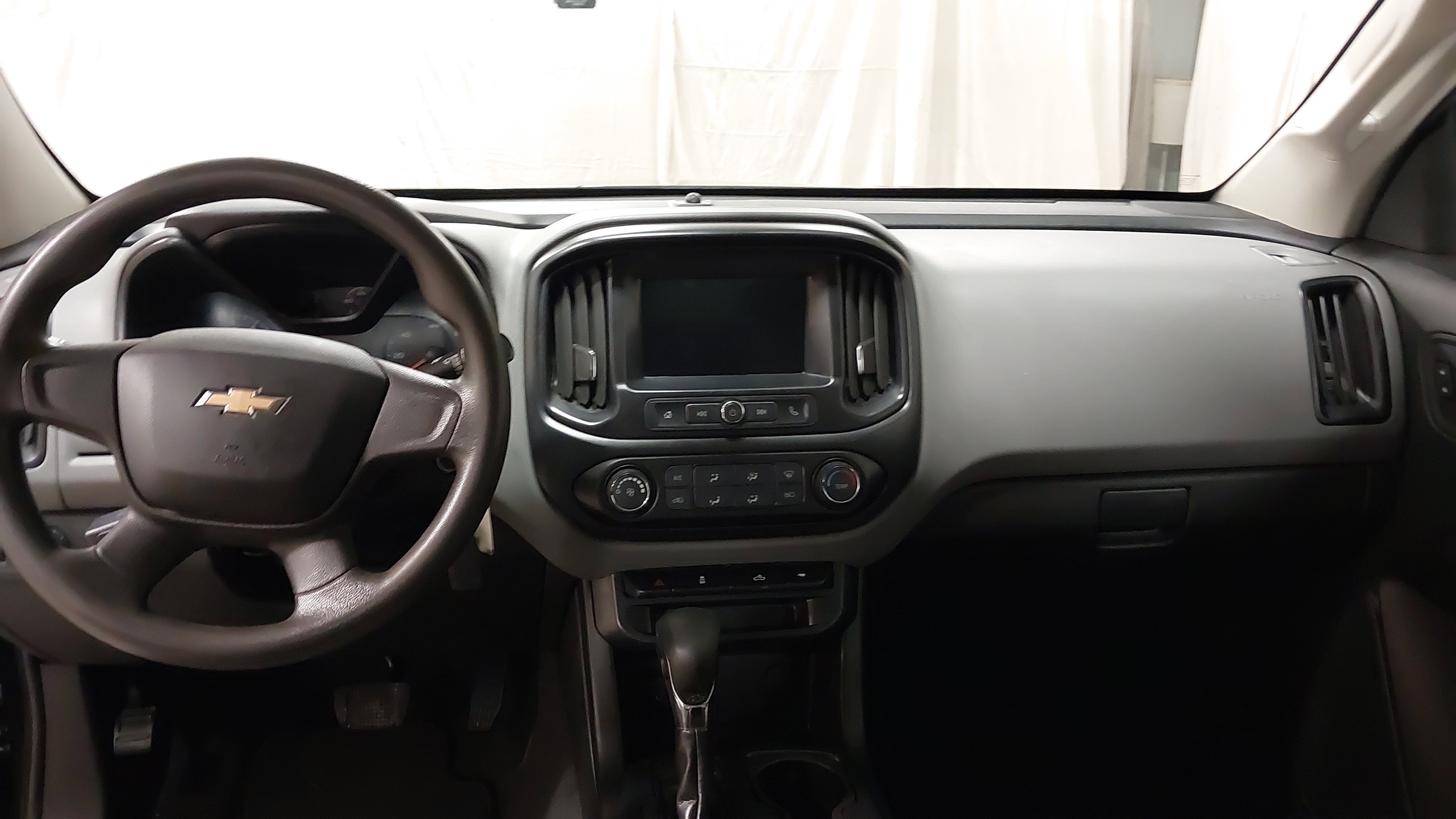 Used 2022 Chevrolet Colorado W/T AWD/4WD image 17