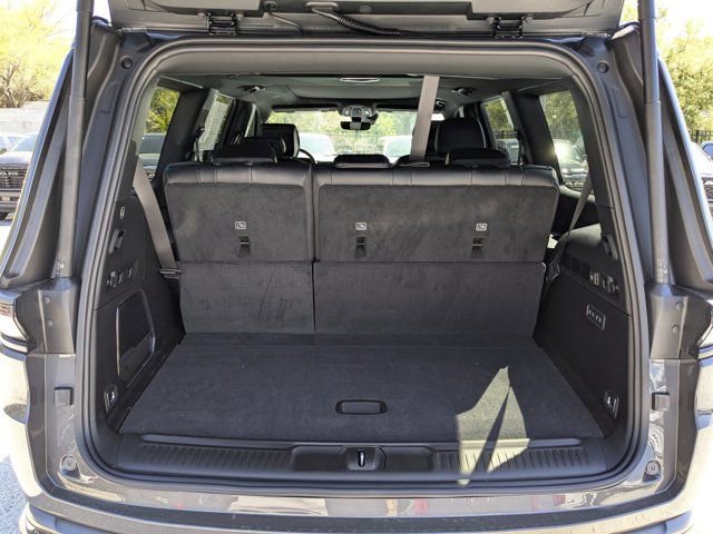 New 2026 Jeep Grand Wagoneer Limited w/ Premium Group II image 12