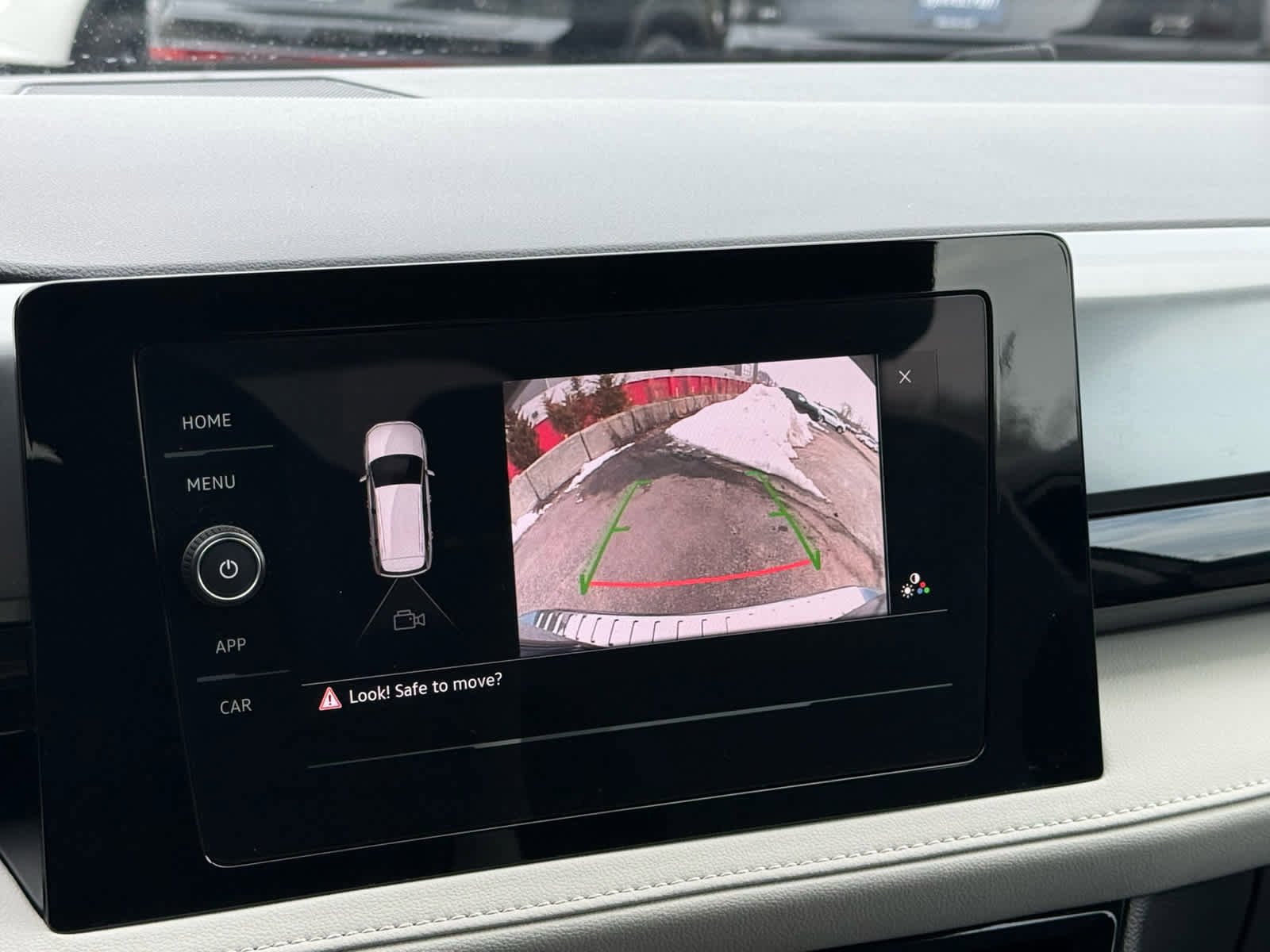 Used 2025 Volkswagen Taos S image 28