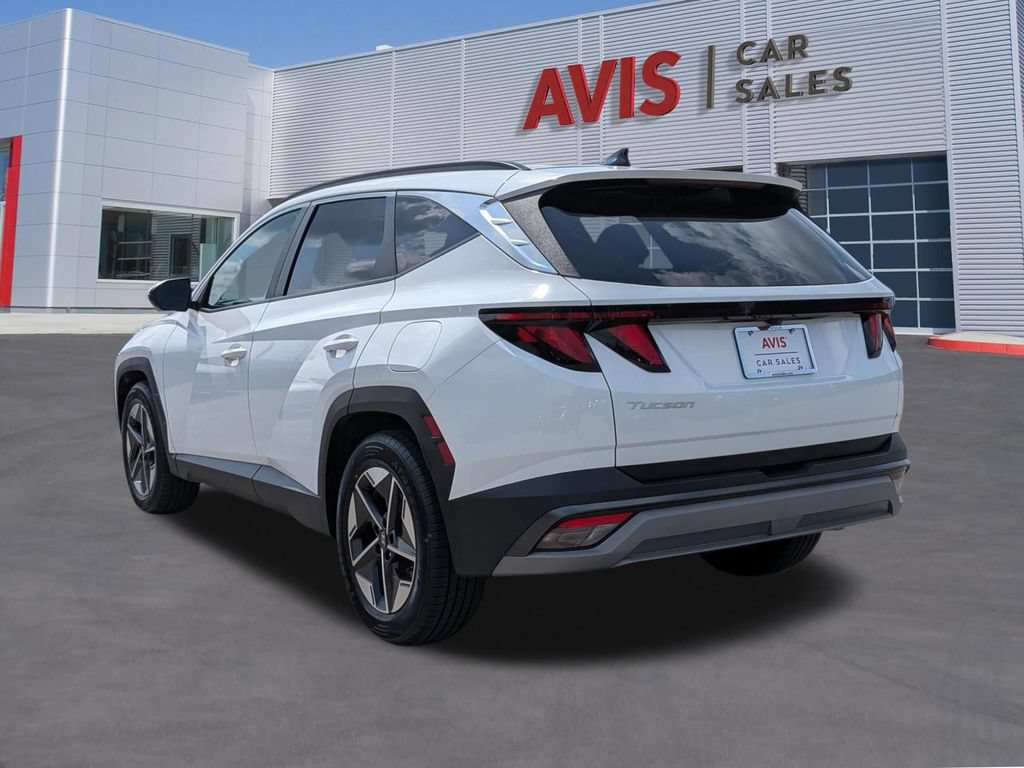 Used 2025 Hyundai Tucson SEL FWD image 9