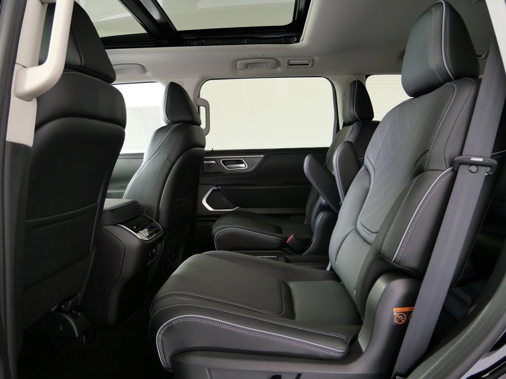 New 2027 INFINITI QX80 Luxe w/ Cargo Package AWD/4WD image 14