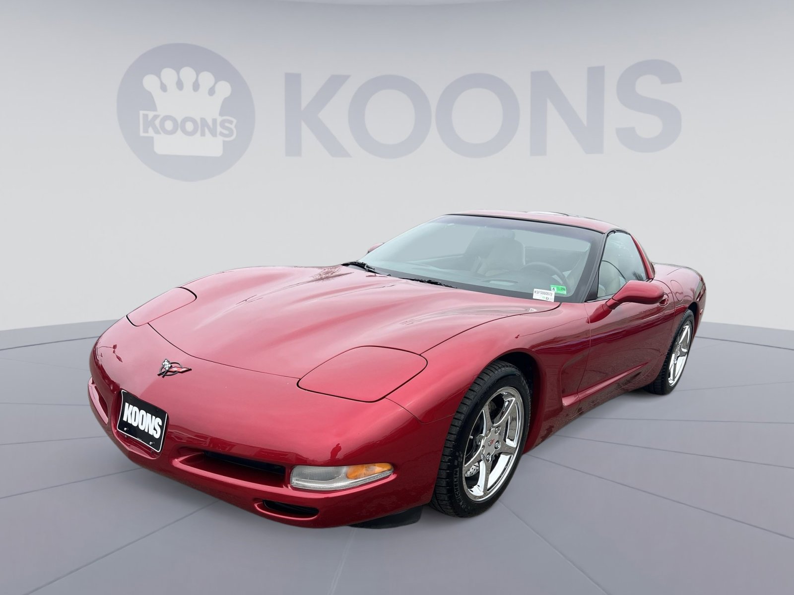Used 2000 Chevrolet Corvette Coupe w/ Roof Pkg image 1