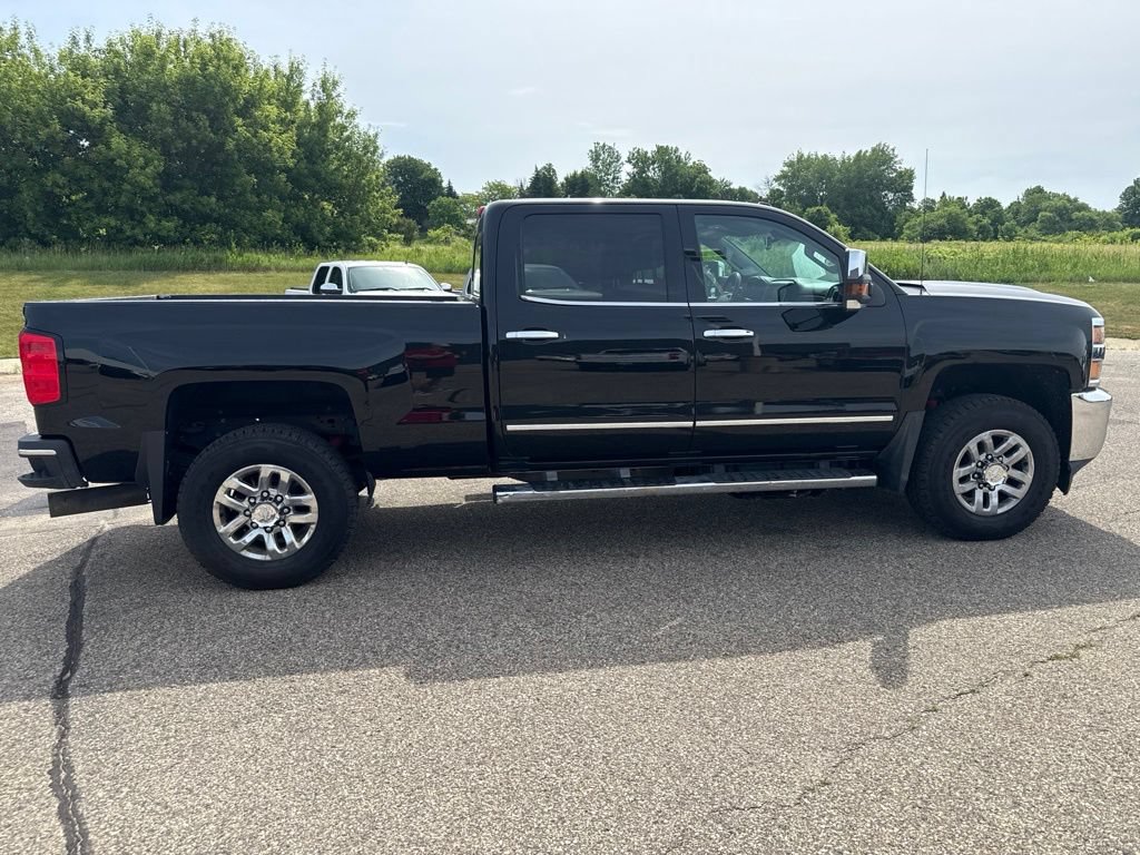 Used 2018 Chevrolet Silverado 3500 LTZ w/ Duramax Plus Package AWD/4WD image 8