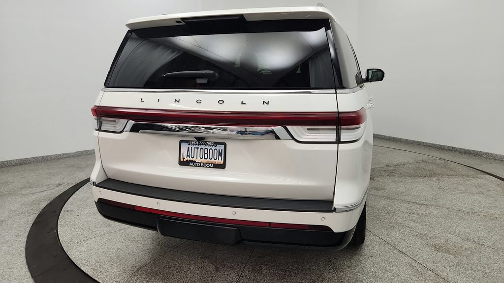 Used 2024 Lincoln Navigator Black Label AWD/4WD image 19