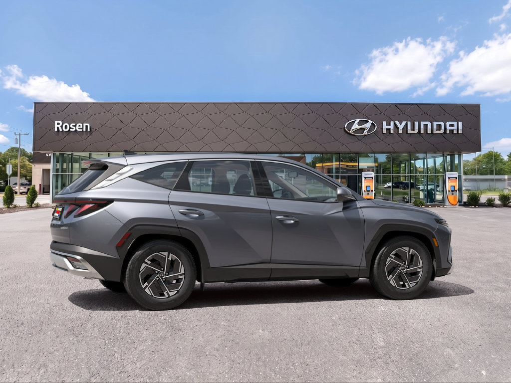 New 2026 Hyundai Tucson Blue SE AWD/4WD image 17