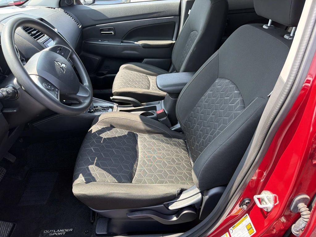 Used 2024 Mitsubishi Outlander Sport AWD image 20