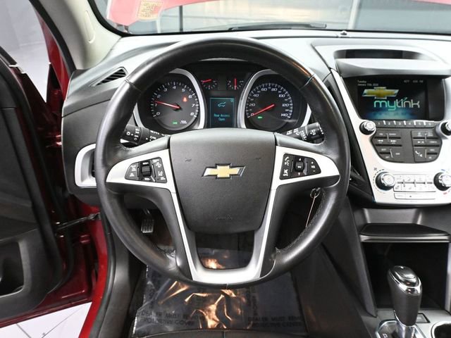 Used 2016 Chevrolet Equinox LTZ w/ Enhanced Convenience Package image 28