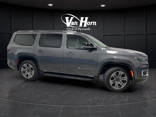 Used 2023 Jeep Wagoneer 4WD w/ Premium Group I image 8